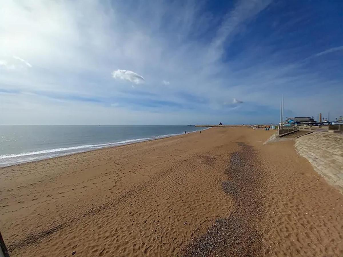 Sohot Stays Royal Sands Seaview Apt Free Parking Sleeps 4 Ramsgate Zewnętrze zdjęcie